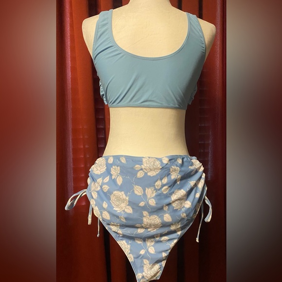 5 for $50 - beachsissi 2 piece Blue bikini - Picture 2 of 4